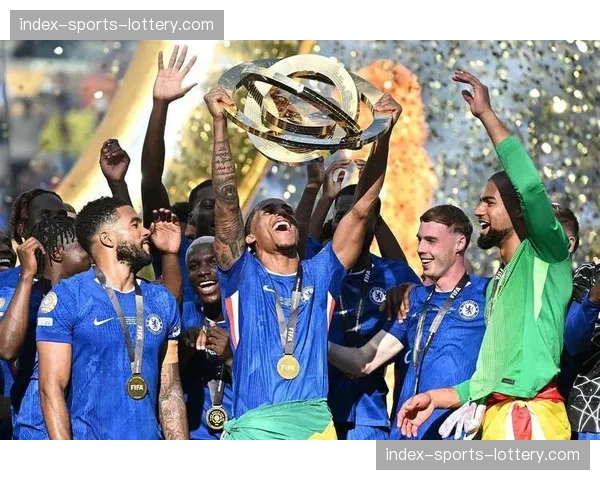 切尔西3-3战平维拉，帕尔默帽子戏法难救主