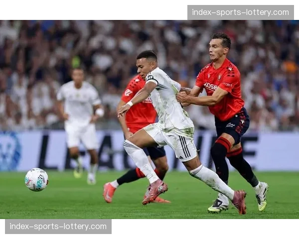 消息:比赛陷入僵局,双方频繁落入阵地战,低位防守强度成为比赛主旋律 消息:比赛陷入僵局,双方频繁落入阵地战,低位防守强度成为比赛主旋律