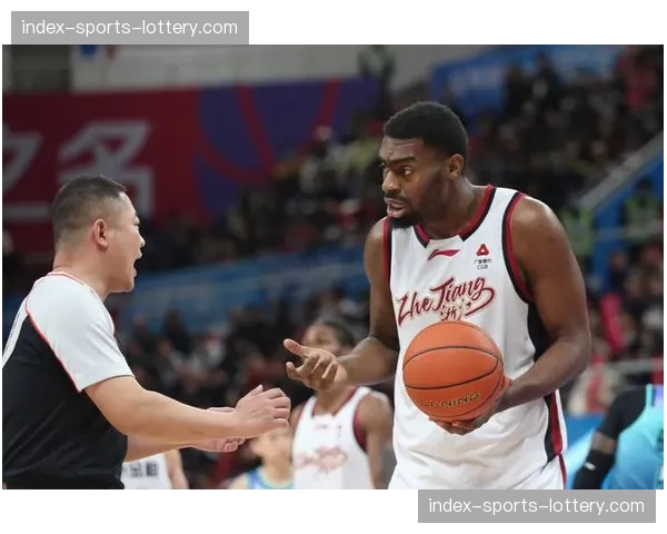 【2026年4月CBA联赛·赛中·战报广东华南虎末节发威，击败浙江稠州金租赢得关键卡位战